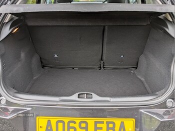 Used Citroen C4 Cactus 2019 for sale - 78087432: Photo