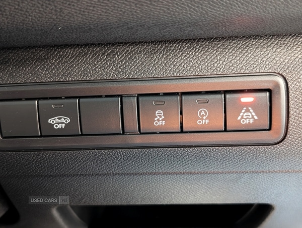 Used Peugeot 308 2018 for sale - 77684646: Photo 18