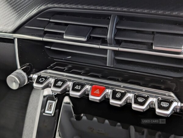 Used Peugeot 208 2023 for sale - 76399788: Photo 18