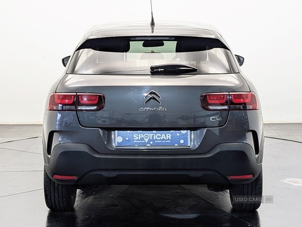 Vehicle 21