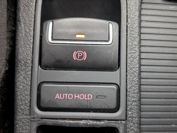 Used Volkswagen Tiguan 2015 for sale - 76715810: Photo 12