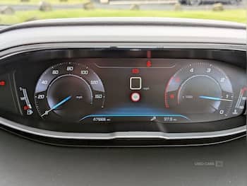 Used Peugeot 3008 2018 for sale - 79280508: Photo