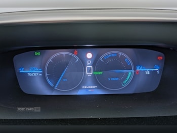 Used Peugeot 308 2024 for sale - 76802963: Photo