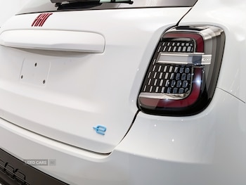 Used Fiat 600 2026 for sale - 79522051: Photo