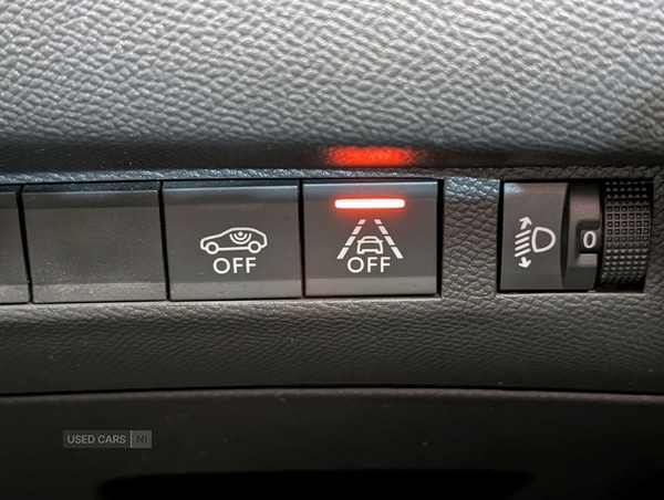 Used Peugeot 2008 2022 for sale - 77809352: Photo 21