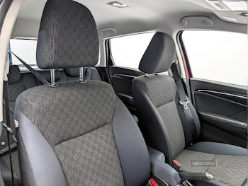 Used Honda Jazz 2016 for sale - 77497760: Photo