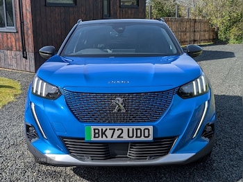 Used Peugeot E-2008 2022 for sale - 78232358: Photo