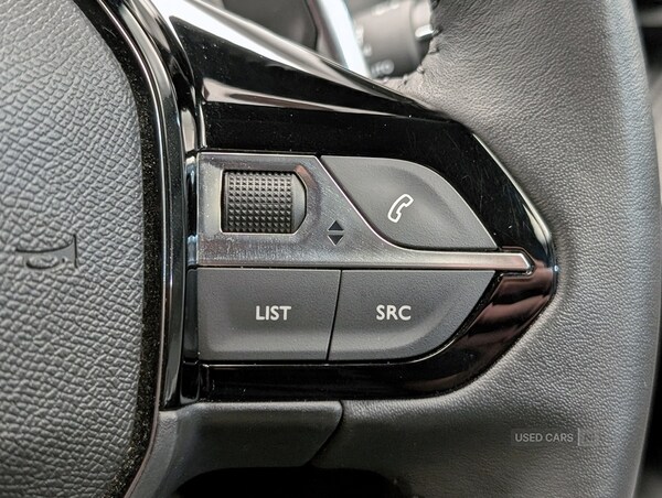 Used Peugeot 2008 2023 for sale - 75688061: Photo 6