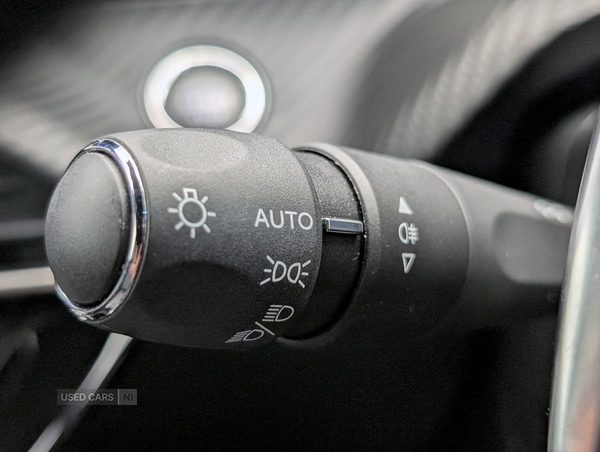 Used Peugeot 2008 2023 for sale - 75688061: Photo 7