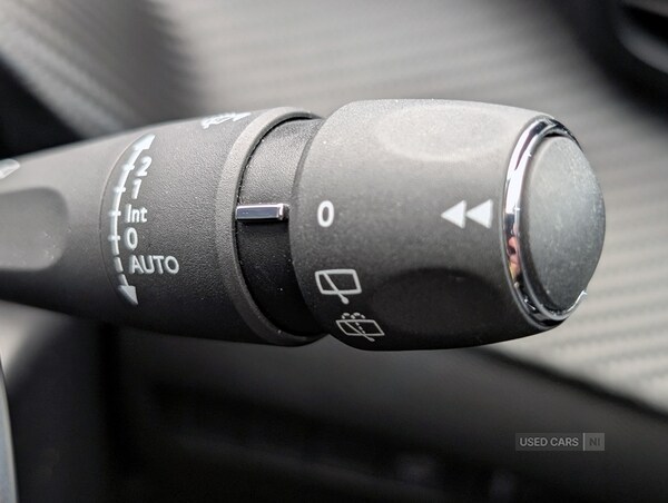 Used Peugeot 2008 2023 for sale - 75688061: Photo 8