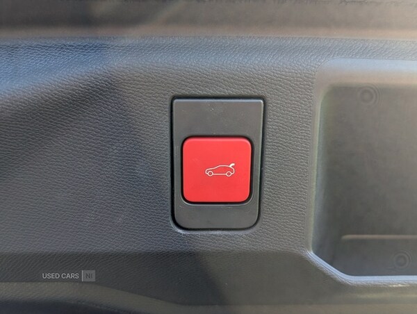 Used Peugeot 5008 2025 for sale - 75671093: Photo 42