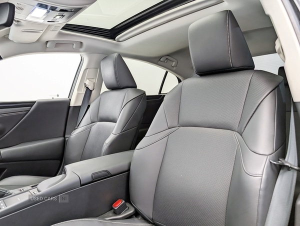 Used Lexus ES for sale - 76667657: Photo 43