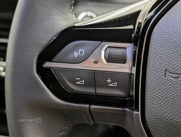 Used Peugeot 2008 2024 for sale - 75647425: Photo 5