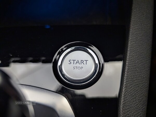 Used Peugeot 3008 2018 for sale - 76139209: Photo 16