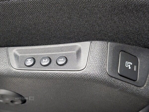 Used Peugeot 3008 2018 for sale - 76139209: Photo 45