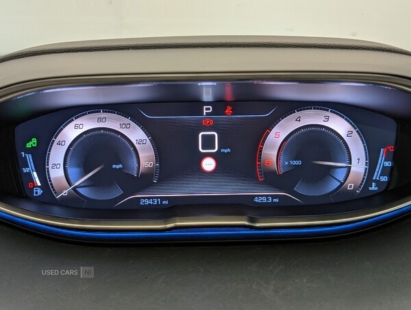 Used Peugeot 3008 2018 for sale - 76139209: Photo 5