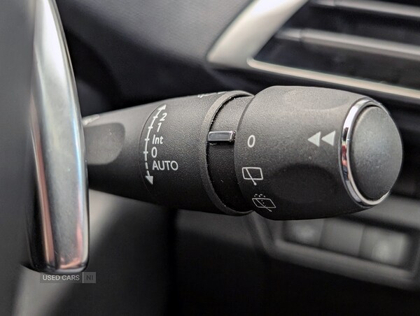 Used Peugeot 3008 2018 for sale - 76139209: Photo 9