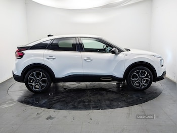 Used Citroen e-C4 2023 for sale - 77306643: Photo