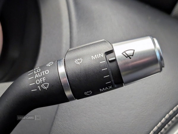 Used Jaguar XE 2019 for sale - 76139134: Photo 8