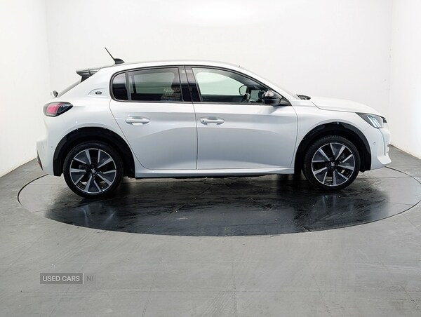 Used Peugeot 208 2021 for sale - 75659421: Photo 2