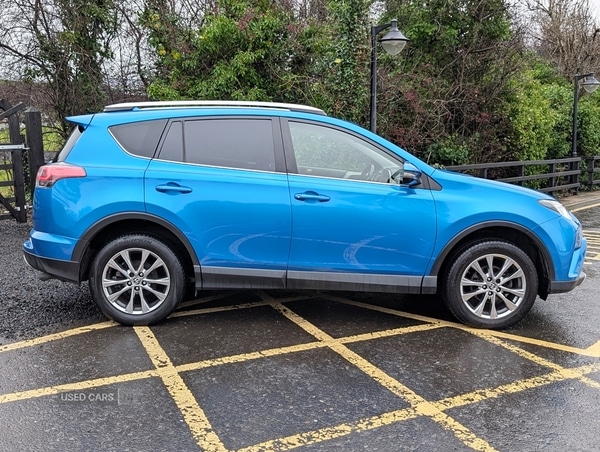 Used Toyota RAV4 2016 for sale - 76715809: Photo 2