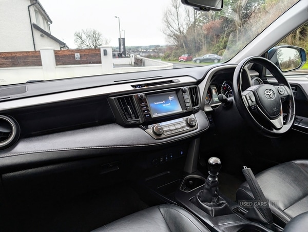 Used Toyota RAV4 2016 for sale - 76715809: Photo 30