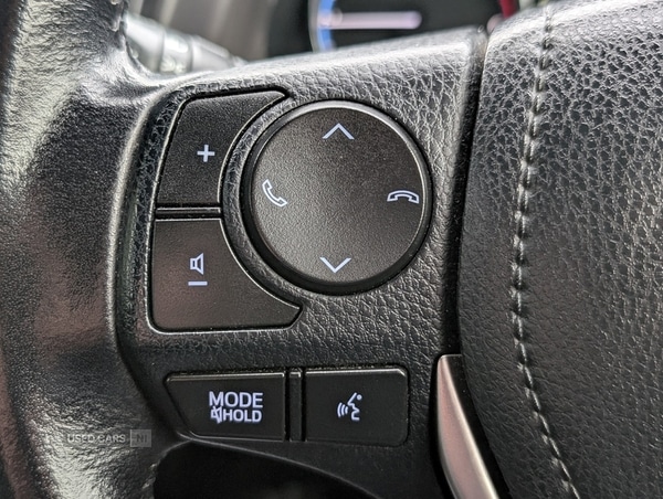 Used Toyota RAV4 2016 for sale - 76715809: Photo 5