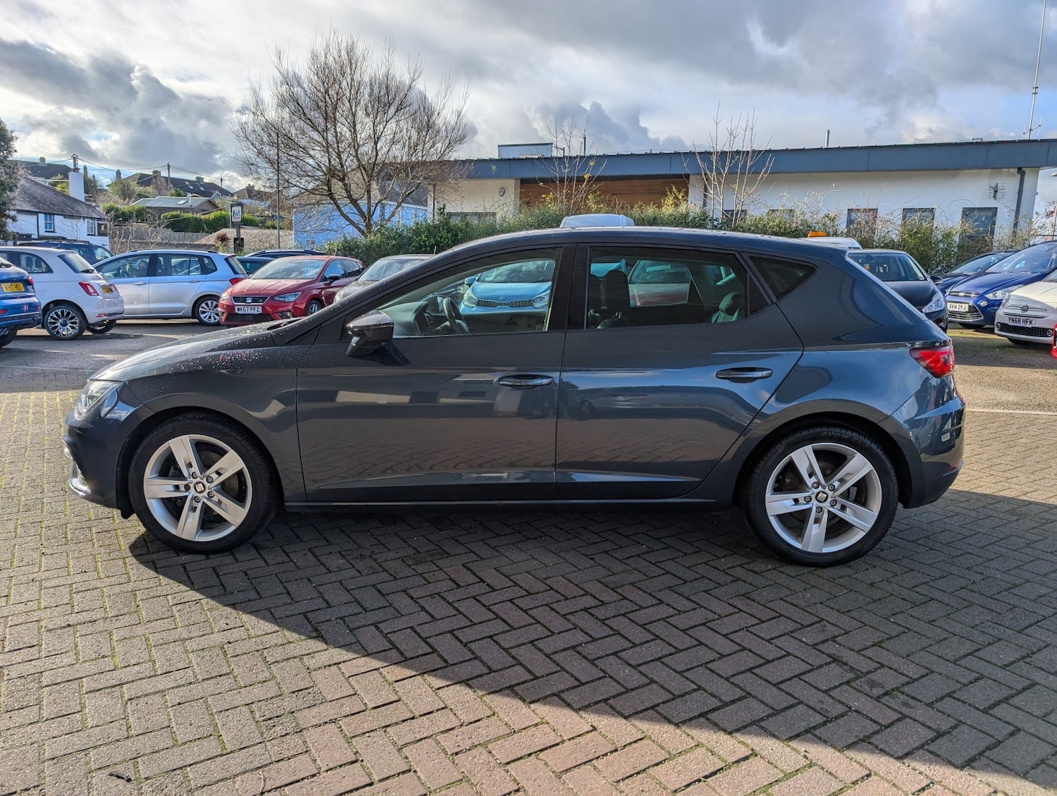 Used SEAT Leon 2019 for sale - 76769687: Photo 10