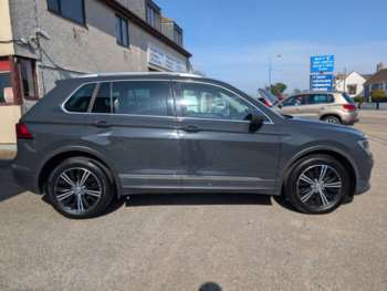 Used Volkswagen Tiguan 2017 for sale - 74278567: Photo