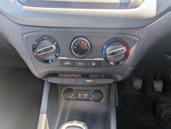 Used Hyundai i20 2016 for sale - 75237036: Photo 19