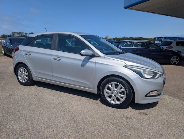 Used Hyundai i20 2016 for sale - 75237036: Photo 3