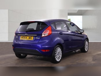 Used Ford Fiesta 2015 for sale - 79033015: Photo