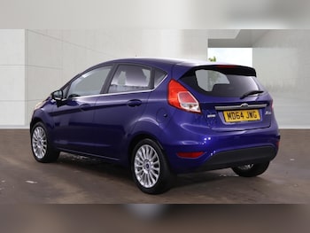 Used Ford Fiesta 2015 for sale - 79033015: Photo