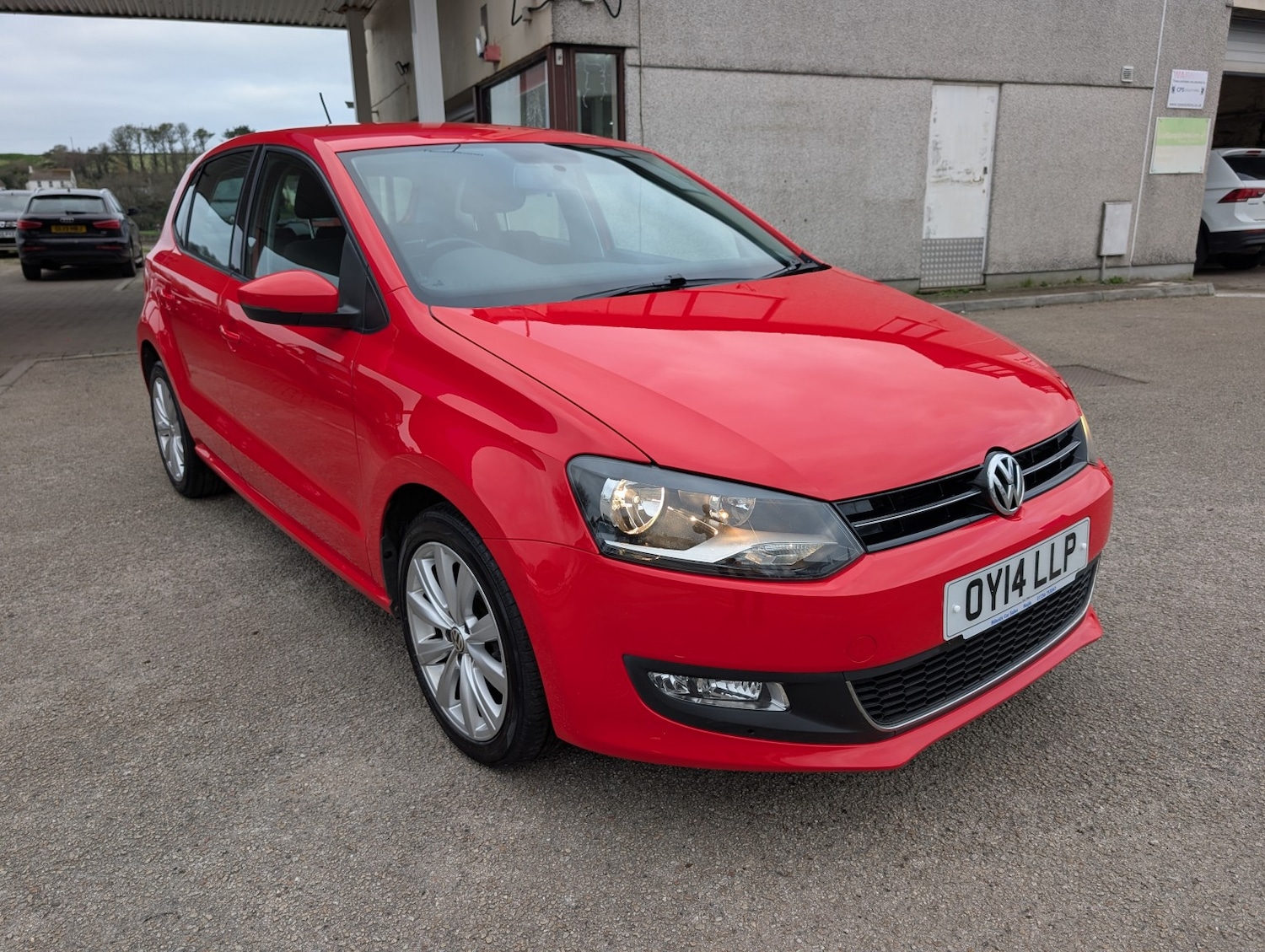 Used Volkswagen Polo 2014 for sale - 77065686: Photo 11