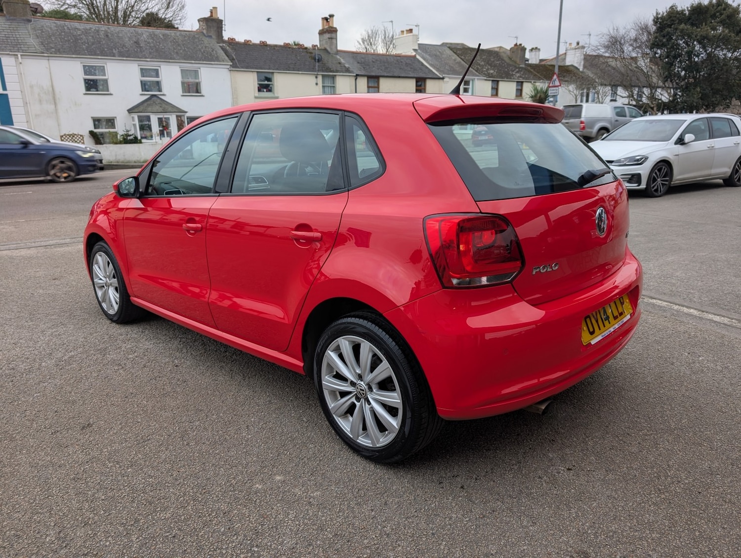 Used Volkswagen Polo 2014 for sale - 77065686: Photo 6
