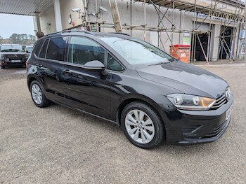 Used Volkswagen Golf SV 2017 for sale - 78427675: Photo