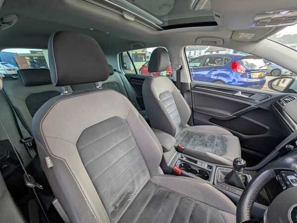 Used Volkswagen Golf 2016 for sale - 76174085: Photo 13