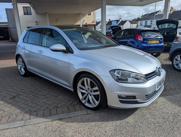 Used Volkswagen Golf 2016 for sale - 76174085: Photo 2