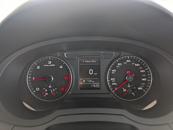 Used Audi Q3 2015 for sale - 76120302: Photo 16