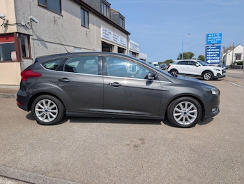Used Ford Focus 2017 for sale - 74968875: Photo