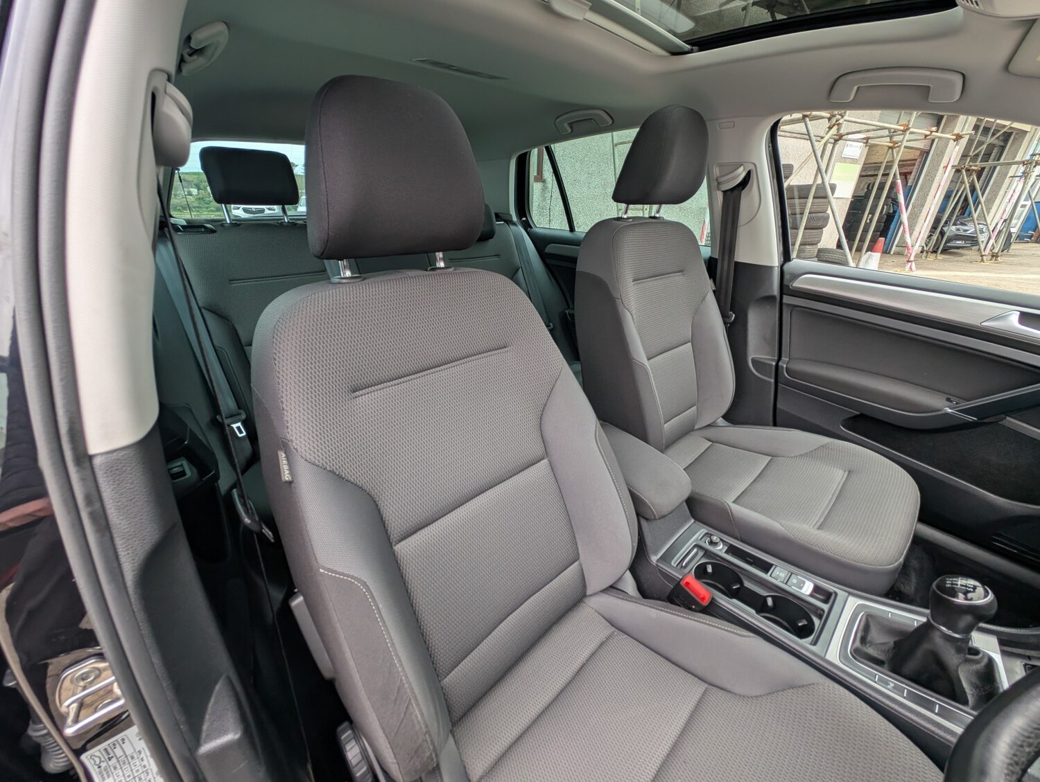 Used Volkswagen Golf 2016 for sale - 77766514: Photo 13