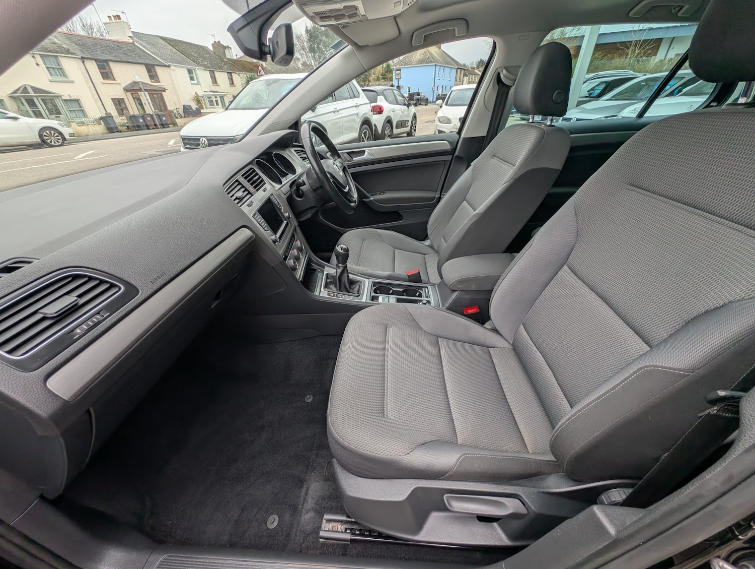 Used Volkswagen Golf 2016 for sale - 77766514: Photo 23