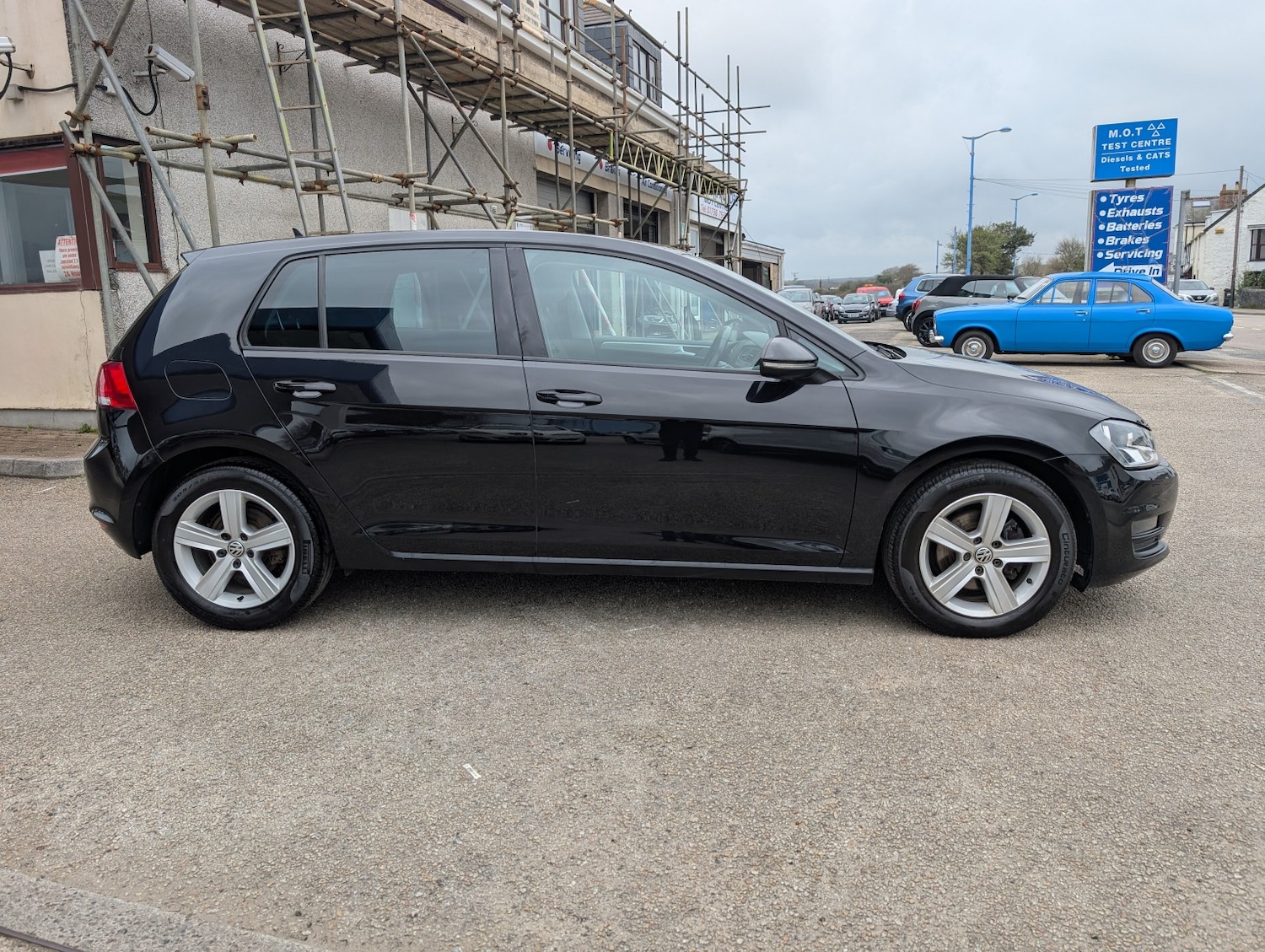 Used Volkswagen Golf 2016 for sale - 77766514: Photo 4