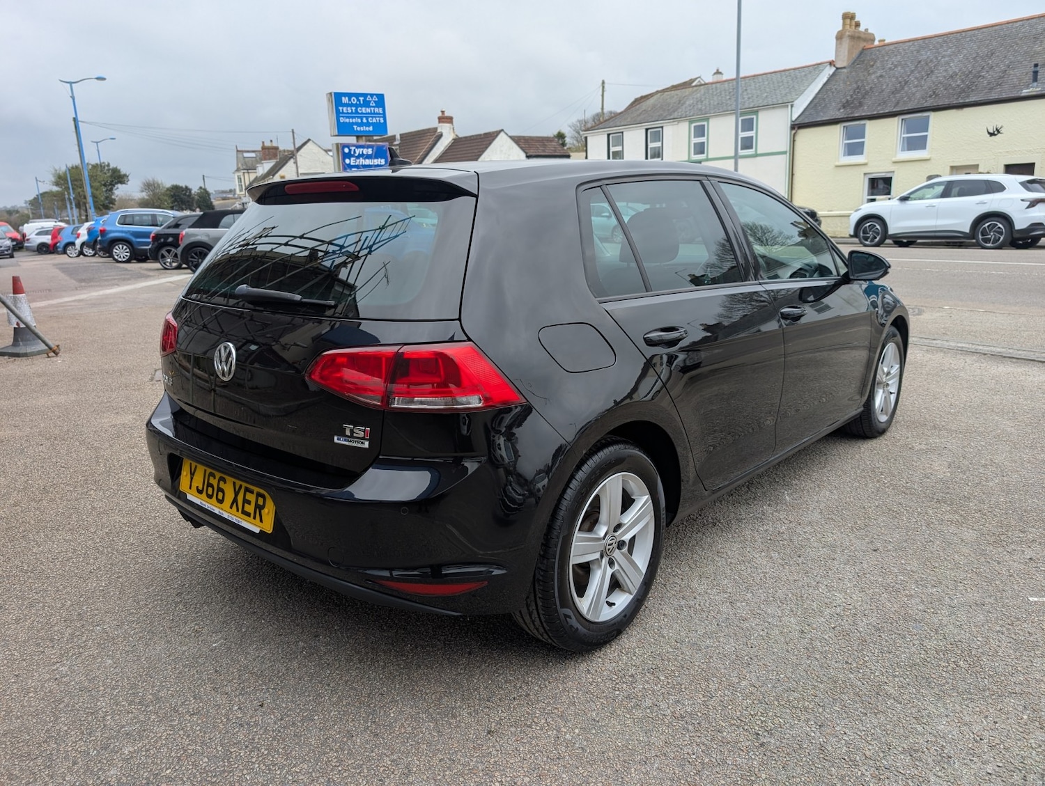 Used Volkswagen Golf 2016 for sale - 77766514: Photo 5