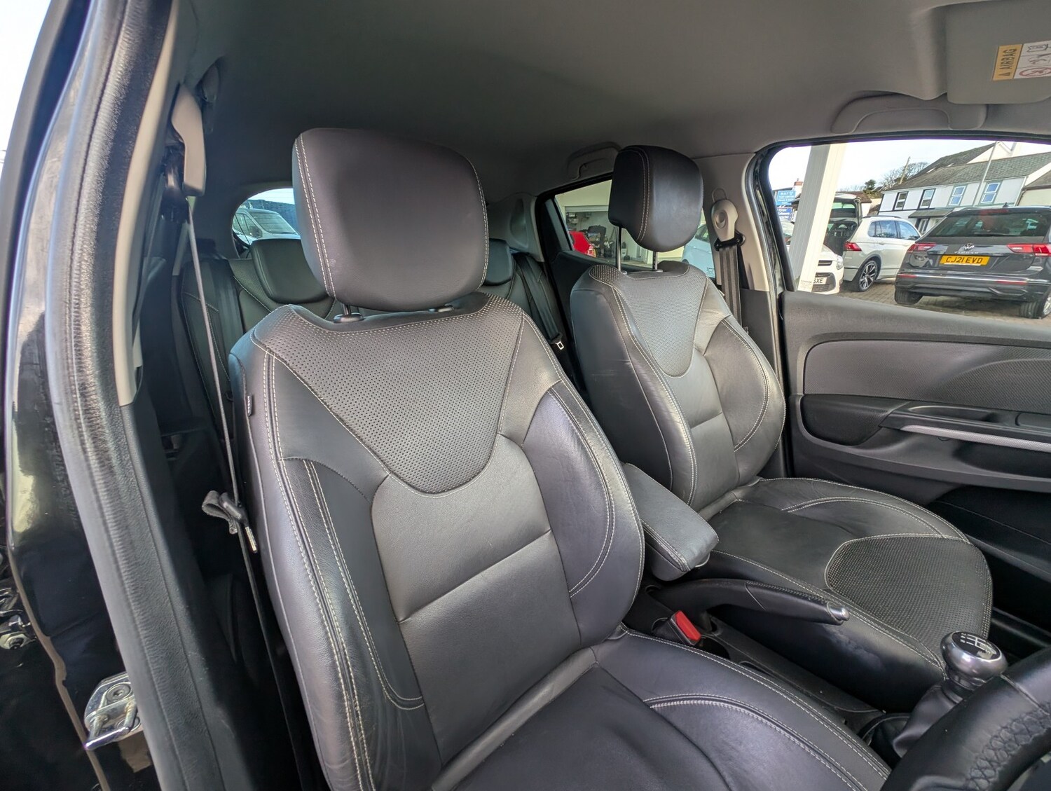 Used Renault Clio 2015 for sale - 76120316: Photo 14