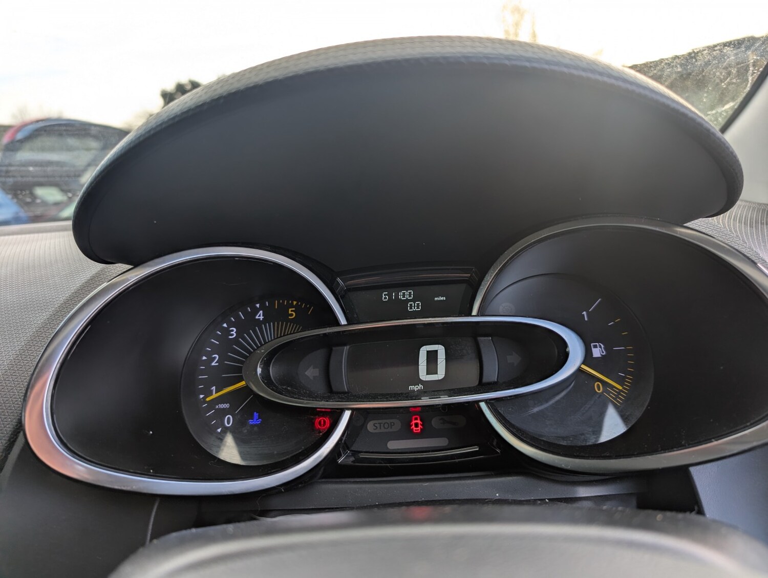 Used Renault Clio 2015 for sale - 76120316: Photo 18