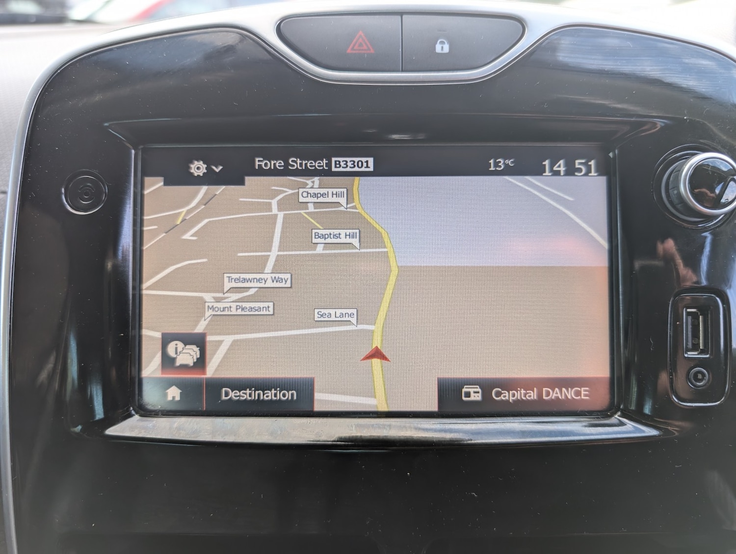 Used Renault Clio 2015 for sale - 76120316: Photo 20