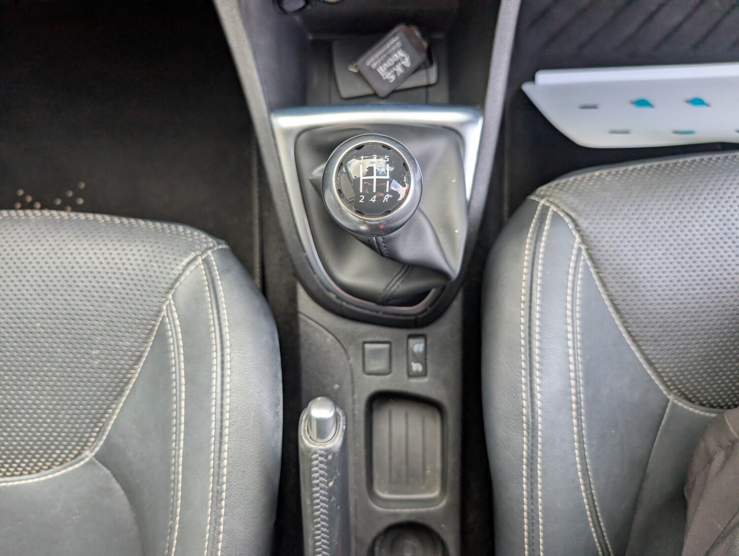 Used Renault Clio 2015 for sale - 76120316: Photo 23