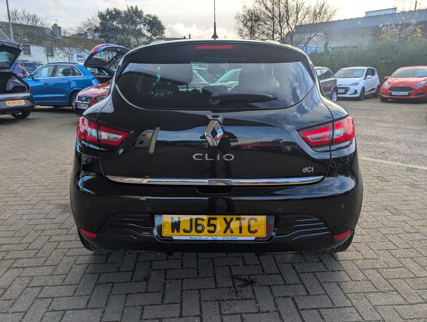 Used Renault Clio 2015 for sale - 76120316: Photo 7