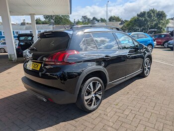 Used Peugeot 2008 2017 for sale - 75438083: Photo